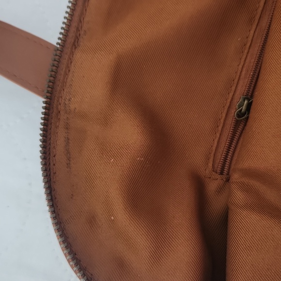 Universal Thread Goods Co. Dome Purse - Picture 8 of 8